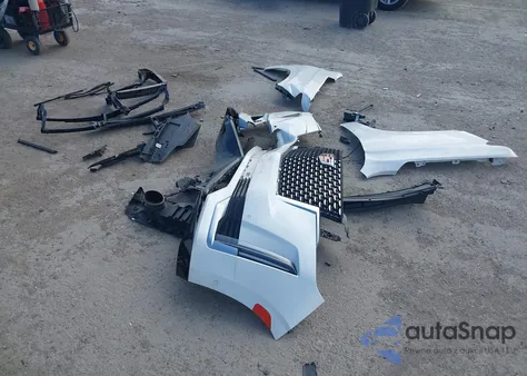 2024 Cadillac Escalade Esv 4Wd Premium Luxury z USA, uszkodzony, nr VIN 1GYS4LKL4RR373132